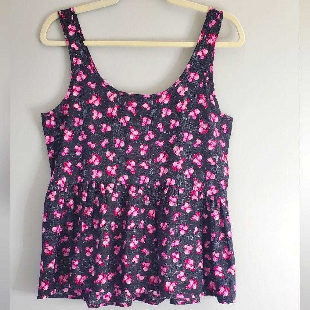 American Eagle Black Floral Top Scoop Neck Babydoll Sleeveless Size Petite Small